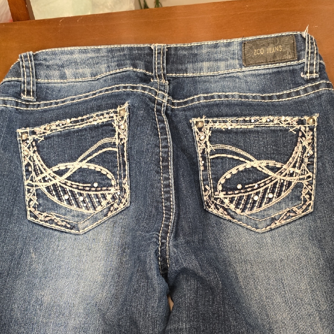 Zco Jeans Women's Blue Skinny Embroidered Pocket Jeans